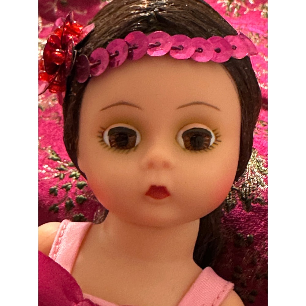 Madame Alexander Flapper Doll 14105 Nostalgia Collection 8 inch Pink Fringe 1995